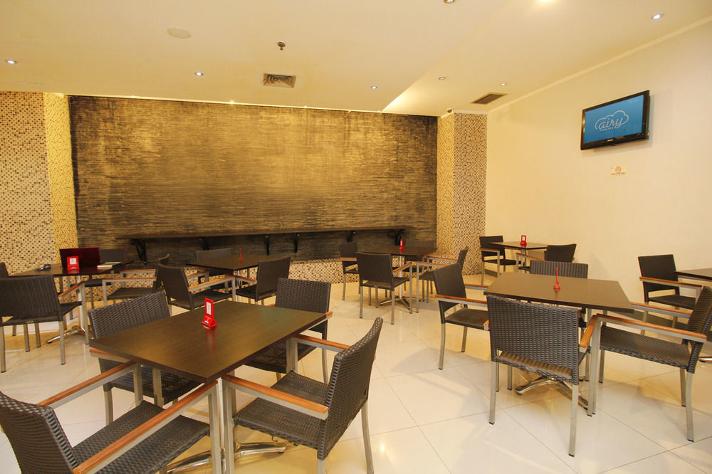 Airy Glodok Pinangsia Raya Jakarta Exterior photo
