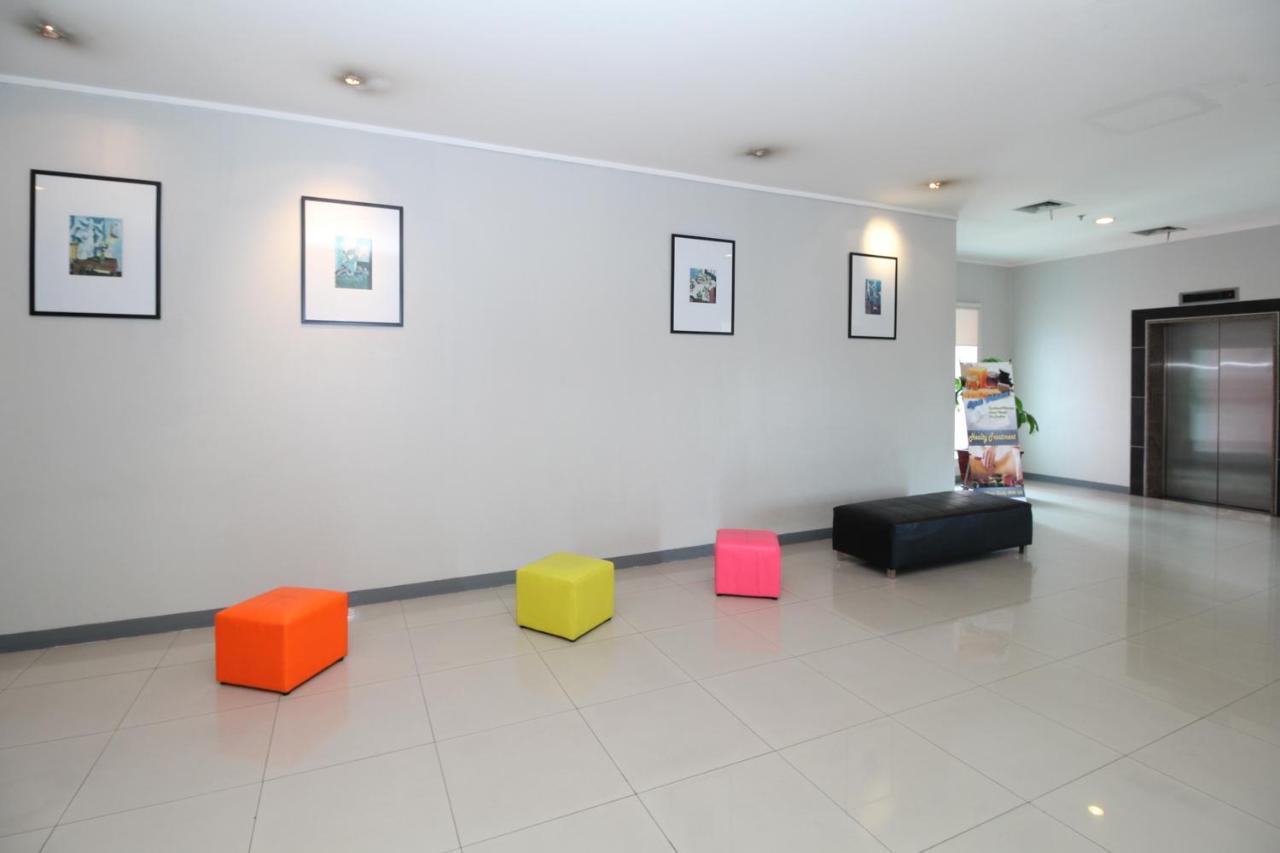 Airy Glodok Pinangsia Raya Jakarta Exterior photo