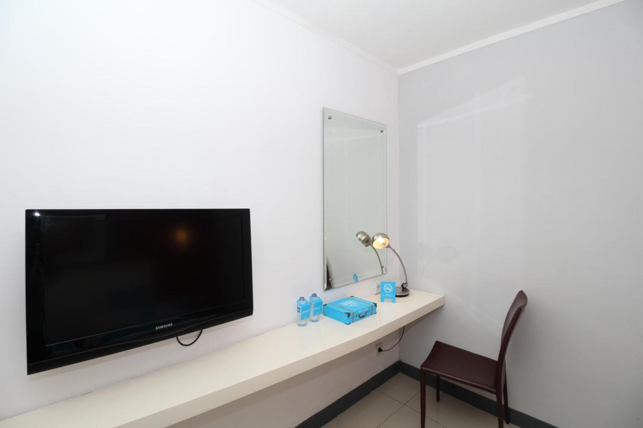 Airy Glodok Pinangsia Raya Jakarta Exterior photo