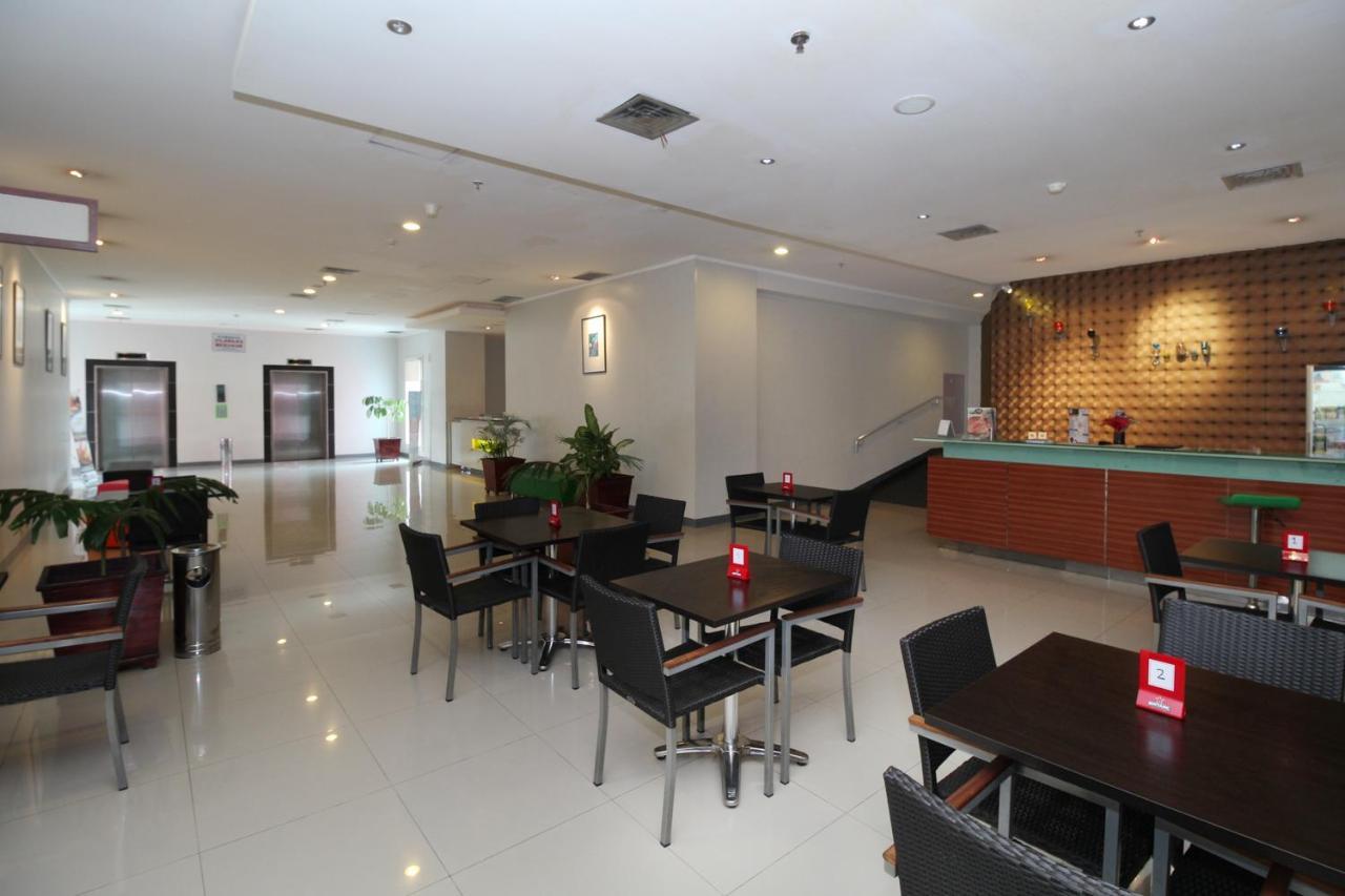 Airy Glodok Pinangsia Raya Jakarta Exterior photo
