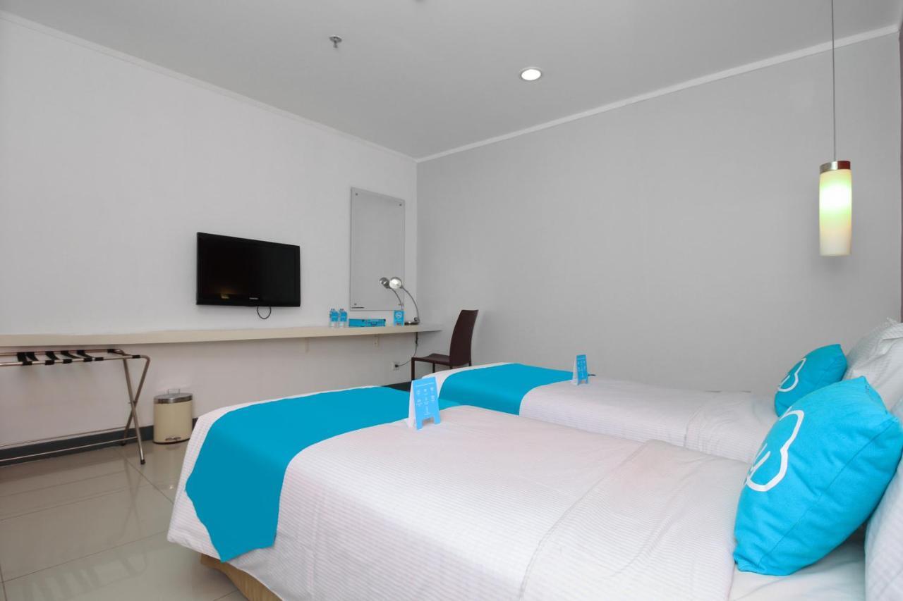 Airy Glodok Pinangsia Raya Jakarta Exterior photo