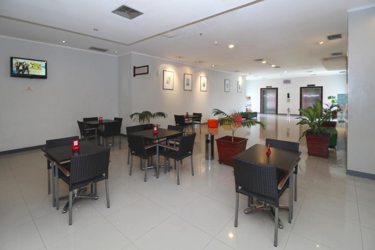 Airy Glodok Pinangsia Raya Jakarta Exterior photo