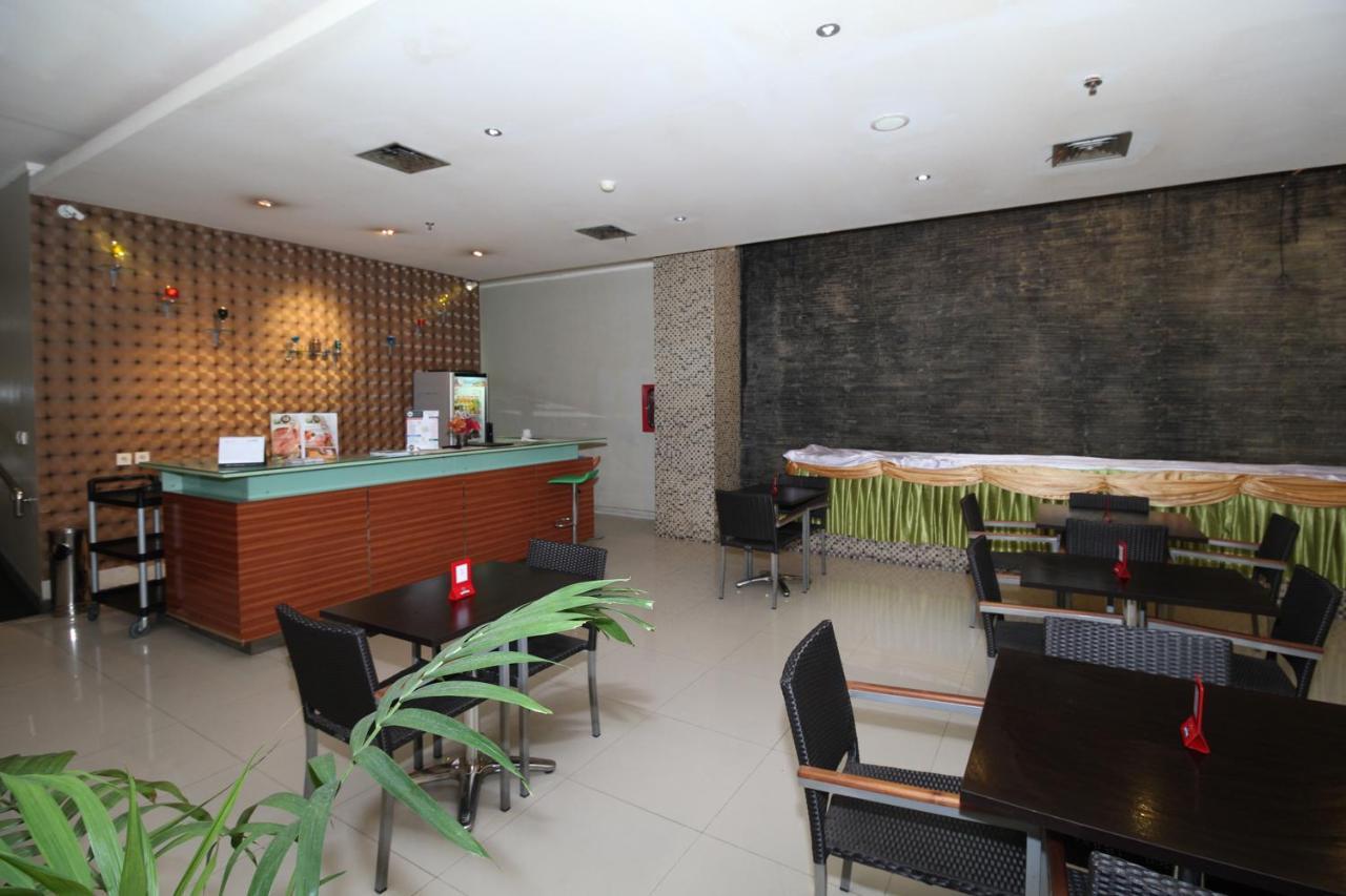Airy Glodok Pinangsia Raya Jakarta Exterior photo